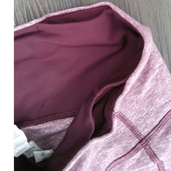 Lululemon Athletic Club Bordeaux drama turnaround legging ruched size 6 burgundy - Picture 4 of 6